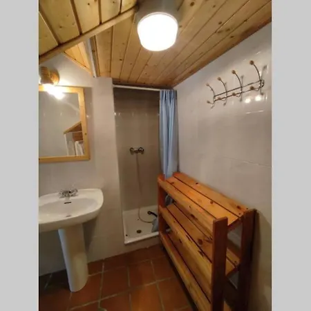 Hostel Albergue Las Escuelas *